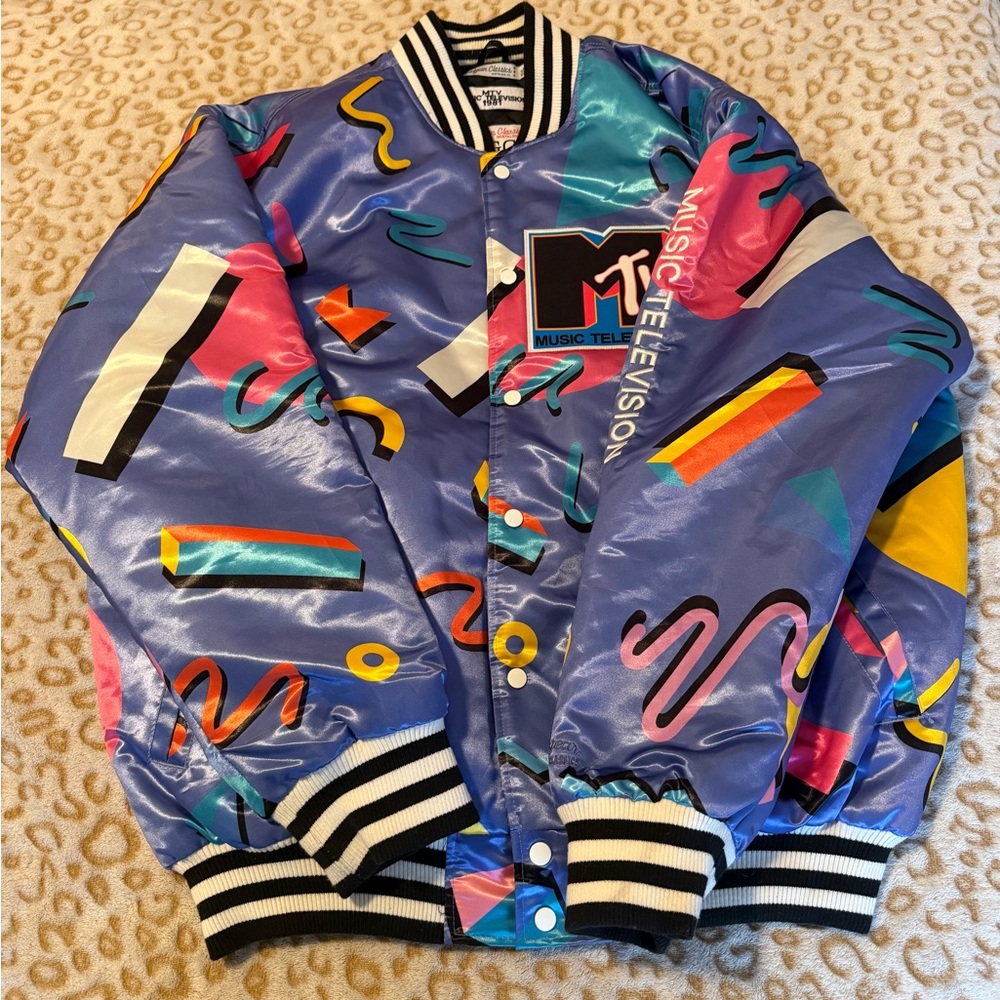 Vintage MTV Vibrant Blue and Multicolor Bomber Jacket Rare 
80s 1981 Unisex - Picture 9 of 10
